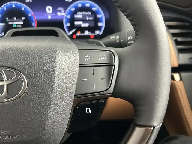 トヨタ ヴェルファイア ハイブリット Z プレミア 埼玉県 2025(令7)年 0.1万km未満 ブラック Toyota Safety Sense/　・プリクラッシュセーフティ/　・レーントレーシングアシスト/　・レーンディパーチャーアラート/　・レーダークルーズコントロール/　・アダプティブハイビームシステム/　・ロードサインアシスト/　・ドライバー異常時対応システム/　・プロアクティブドライビングアシスト/　・発進遅れ告知機能/　・緊急時操舵支援（アクティブ操舵機能付）/　・フロントクロストラフィックアラート/　・レーンチェンジアシスト/トヨタチームメイト/左右独立ムーンルーフ/両側ユニバーサルステップ/14インチディスプレイオーディオ/おくだけ充電/両側パワースライドドア/パワーバックドア/ETC2.0