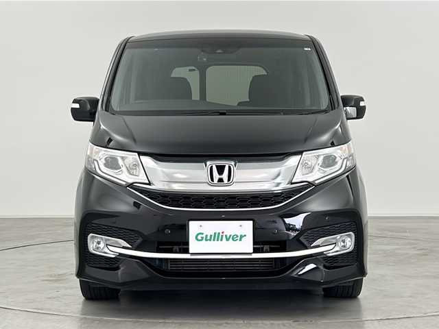 ホンダ ステップワゴン スパーダ アドバンスパッケージ β 群馬県 2016(平28)年 8万km プレミアムスパークルブラックパール 純正ナビ　純正１１型後席モニター　バックカメラ　ＥＴＣ　衝突被害軽減ブレーキ　アダプティブクルーズコントロール　両側電動スライドドア　前後ドラレコ　ＬＥＤライト オートライト　わくわくゲート 禁煙車