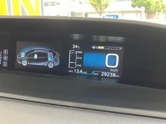 トヨタ プリウス S ツーリングセレクション 東京都 2018(平30)年 3万km エモーショナルレッド セーフティセンス/・プリクラッシュセーフティシステム/・レーンディパーチャーアラート/・オートマチックハイビーム/・レーダークルーズコントロール/純正9インチナビ/バックカメラ/フルセグテレビ/合皮シート/・シートヒーター /ドライブレコーダー/AC100V/ビルトインETC/スマートキー/保証書・取扱説明書/ディーラー記録簿/スペアキー