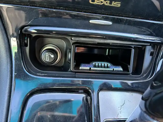 レクサス ＳＣ 430 福岡県 2006(平18)年 5.2万km コスモシルバー オープンカー/パワーステアリング/パワーウィンドウ/フルセグTVナビ/レザーシート/前席シートヒーター/純正アルミホイール