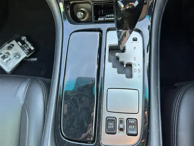 レクサス ＳＣ 430 福岡県 2006(平18)年 5.2万km コスモシルバー オープンカー/パワーステアリング/パワーウィンドウ/フルセグTVナビ/レザーシート/前席シートヒーター/純正アルミホイール