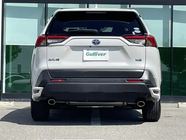 トヨタ ＲＡＶ４ ハイブリッドX 和歌山県 2019(令1)年 6.1万km ホワイトパールクリスタルシャイン 純正7インチナビ（ＮＳＺＴ－Ｗ６８Ｔ）/バックカメラ/フルセグＴＶ/BT/CD/衝突軽減ブレーキ/レーダークルコン/ブラインドスポットモニター/オートライト/前後コーナーセンサー/モデリスタエアロ/前後ドラレコ/ビルトインETC2.0 /オートホールド/LEDヘッドライト/フォグランプ