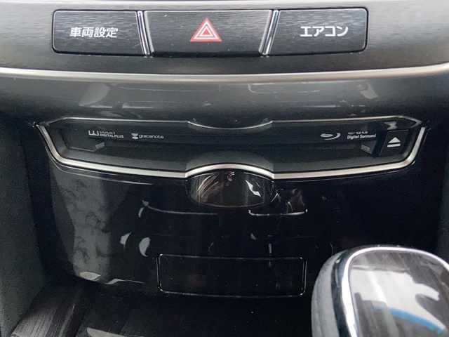 トヨタ クラウン アスリート S-T 広島県 2018(平30)年 2.1万km ホワイトパールクリスタルシャイン 禁煙車/ワンオーナー/セーフティセンスP/・プリクラッシュセーフティ/・オートマチックハイビーム/純正SDナビ/(DVD・BD/フルセグTV/Bluetooth/USB/MSV)/バックカメラ/ビルトインETC/レーダークルーズコントロール/前方ドライブレコーダー/前席パワーシート/純正17インチアルミホイール/スマートキー/プッシュスタート/スマートキー×２/LEDヘッドライト/フォグランプ/革巻きステアリング/パドルシフト/ステアリングスイッチ/W+サイド+カーテンエアバック/新車時保証書/取扱説明書