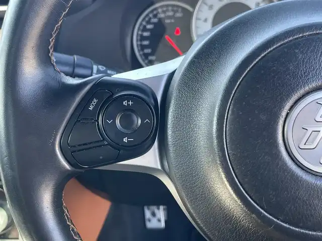 トヨタ ８６ GT リミテッド ブラックPKG 岡山県 2018(平30)年 8.7万km アズライトブルー 登録時走行距離86635km/社外ナビ（AM/FM/CD/DVD/BT）/バックカメラ/RAYS18インチアルミホイール/BLITZマフラー/TOM’Sエアロパーツ/純正bremboレッドキャリパー/アルカンターラシート/クルーズコントロール/LEDヘッドライト/LEDフォグランプ/スマートキー/プッシュスタート/シートヒーター/電格ミラー