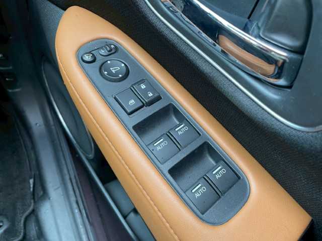 ホンダ ヴェゼル ハイブリッド Z ホンダセンシング 岩手県 2018(平30)年 5.9万km オーロラアメジストメタリック AIS検査済み/【2510036918】/4WD/ホンダセンシング/純正ギャザズSDナビ/フルセグTV/Bluetooth接続/DVD/バックカメラ/レーダークルコン/ハーフレザーシート/前席シートヒーター/ETC/USB入力端子/トラクションコントロール/レーンキープアシスト/パドルシフト/スマートキー