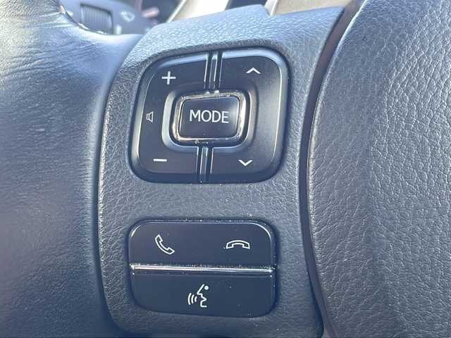 レクサス ＮＸ 300h Iパッケージ 三重県 2016(平28)年 5.4万km ソニッククォーツ メーカーオプション/・クリアランスソナー/バックソナー/・プリクラッシュセーフティシステム/・レーダークルーズコントロール/・レーンディパーチャーアラート/・オートマチックハイビーム/・カラーヘッドアップディスプレイ/・パワーバックドア/・225/60R18インチ純正AW/・ムーンルーフ/純正SDナビ/フルセグTV/【CD/DVD/BD/SD/Bluetooth/USB/AUX】/サイド/バックカメラ/ビルトインETC/パドルシフト/L tex(合皮)シート/D/N席パワーシート/D/N席シートヒーター/ステアリングヒーター/オートライト/角型三眼LEDヘッドランプ/LEDデイライト/LEDフロントフォグランプ/プッシュスタート/スマートキー/スペアキー/カードキー/純正フロアマット