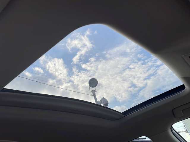 レクサス ＮＸ 300h Iパッケージ 三重県 2016(平28)年 5.4万km ソニッククォーツ メーカーオプション/・クリアランスソナー/バックソナー/・プリクラッシュセーフティシステム/・レーダークルーズコントロール/・レーンディパーチャーアラート/・オートマチックハイビーム/・カラーヘッドアップディスプレイ/・パワーバックドア/・225/60R18インチ純正AW/・ムーンルーフ/純正SDナビ/フルセグTV/【CD/DVD/BD/SD/Bluetooth/USB/AUX】/サイド/バックカメラ/ビルトインETC/パドルシフト/L tex(合皮)シート/D/N席パワーシート/D/N席シートヒーター/ステアリングヒーター/オートライト/角型三眼LEDヘッドランプ/LEDデイライト/LEDフロントフォグランプ/プッシュスタート/スマートキー/スペアキー/カードキー/純正フロアマット