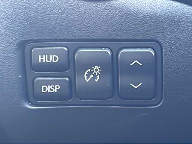 レクサス ＮＸ 300h Iパッケージ 三重県 2016(平28)年 5.4万km ソニッククォーツ メーカーオプション/・クリアランスソナー/バックソナー/・プリクラッシュセーフティシステム/・レーダークルーズコントロール/・レーンディパーチャーアラート/・オートマチックハイビーム/・カラーヘッドアップディスプレイ/・パワーバックドア/・225/60R18インチ純正AW/・ムーンルーフ/純正SDナビ/フルセグTV/【CD/DVD/BD/SD/Bluetooth/USB/AUX】/サイド/バックカメラ/ビルトインETC/パドルシフト/L tex(合皮)シート/D/N席パワーシート/D/N席シートヒーター/ステアリングヒーター/オートライト/角型三眼LEDヘッドランプ/LEDデイライト/LEDフロントフォグランプ/プッシュスタート/スマートキー/スペアキー/カードキー/純正フロアマット