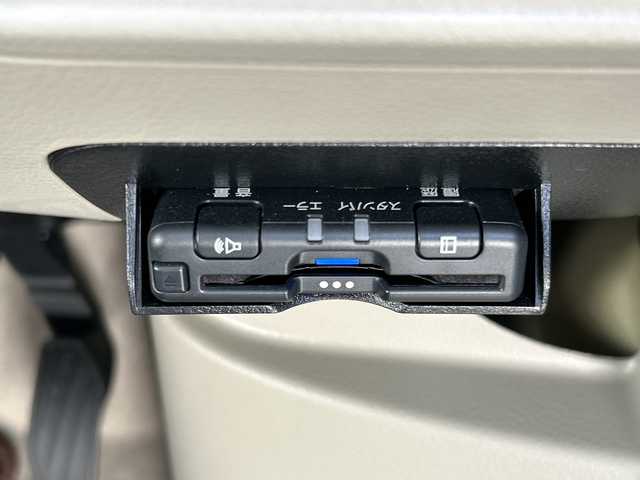 日産 ＮＶ１００クリッパー リオ G 千葉県 2023(令5)年 0.5万km ブルーイッシュブラック ナビＣＮ－ＨＥ０２ＷＤ　バックカメラ　両側パワースライドドア　タイプＣ　ＥＴＣ　フルセグ　ＢＴ　ＵＳＢ　ルーフシェルフ　ドラレコ　スマートキー　オートステップ　ＬＥＤライト　オートライト　ドアバイザー