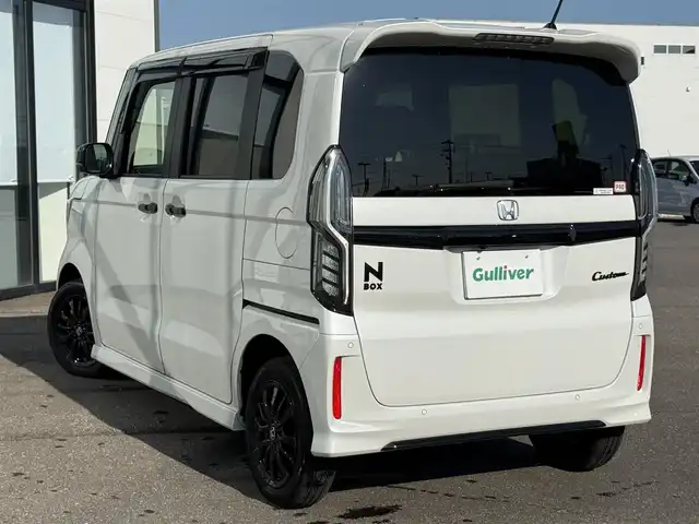 ホンダ Ｎ ＢＯＸ カスタム L スタイル+ブラック 道南・函館 2023(令5)年 1.7万km プラチナホワイトパール 純正ナビ/フルセグＴＶ/衝突軽減ブレーキ/エンジンスターター/両側パワースライドドア/コーナーセンサー/クルーズコントロール/レーンキープ/シートヒーター/ドライブレコーダー/バックカメラ/１オーナー
