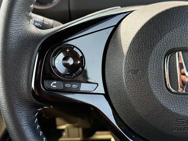 ホンダ Ｎ ＢＯＸ カスタム L スタイル+ブラック 道南・函館 2023(令5)年 1.7万km プラチナホワイトパール 純正ナビ/フルセグＴＶ/衝突軽減ブレーキ/エンジンスターター/両側パワースライドドア/コーナーセンサー/クルーズコントロール/レーンキープ/シートヒーター/ドライブレコーダー/バックカメラ/１オーナー