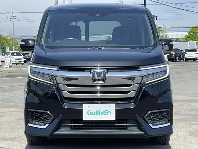 ホンダ ステップワゴン スパーダ ホンダセンシング 道央・札幌 2020(令2)年 8万km プレミアムスパークルブラックパール ４WD/純正ディーラーOPナビ/CD/DVD/BT/フルセグ/ホンダセンシング/衝突被害軽減ブレーキ/横滑り防止装置/アダプティブクルーズコントロール/レーンキープアシスト/バックカメラ/ビルトインETC2.0/アイドリングストップ/ECONモード/ワイパーデアイサー/両側パワースライドドア/革巻きステアリング/ステアリングリモコン/パドルシフト/プッシュスタート/スマートキー/LEDヘッドライト/オートライト/フォグランプ/電動格納ミラー/ウィンカーミラー/純正フロアマット/ドアバイザー