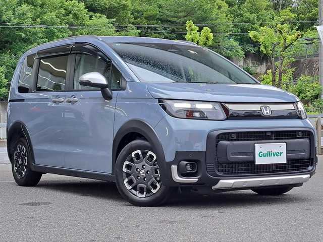 ホンダ フリード ハイブリット e:HEV クロスター 大阪府 2025(令7)年 0.1万km未満 ソニックグレーパール /登録済未使用車//禁煙//衝突被害軽減ブレーキ//純正メモリナビ/LXM-242ZFNi//AppleCarPlay/AndroidAuto//フルセグTV/BT//両側パワースライドドア//全方位カメラ//ブラインドスポットモニター//追従式クルーズコントロール//レーンキープアシスト//前席シートヒーター//ETC//保証書//取扱説明書//スペアキ×1