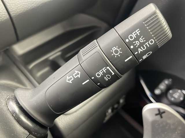 ホンダ Ｎ ＢＯＸ カスタム L ターボ 栃木県 2023(令5)年 1.7万km クリスタルブラックパール ターボ/純正メモリーナビ/・AM/FM/CD/DVD/ワンセグ/BT/USB/ホンダセンシング/・衝突軽減ブレーキ/・レーダークルーズコントロール/・レーンキープアシスト/・先行車発進お知らせ/・コーナーセンサー/両側電動スライドドア/電動パーキング/前席シートヒーター/電動格納ミラー/社外13インチアルミホイール　冬タイヤ/保証書/取扱説明書