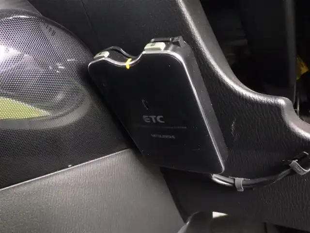 マツダ デミオ 13S 千葉県 2014(平26)年 3.5万km アルミニウムメタリック ワンオーナー/スマートシティブレーキサポート/i-stop/純正SDナビ/地デジTV/【Bluetooth接続】/ステアリングスイッチ/ETC/LEDヘッドライト/フォグライト/ウインカーミラー/サイド/カーテンエアバッグ/アドバンストキーレスエントリー