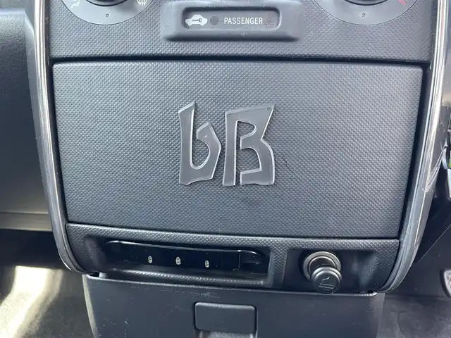 トヨタ ｂＢ Z Xバージョン 愛知県 2005(平17)年 5.5万km ホワイトパールクリスタルシャイン 純正フルエアロ車/・イクリプスCDチューナー/・ETC/・ベンチシート/・社外17インチアルミホイール/・純正フルエアロ/・純正HIDヘッドライト/・電動格納ミラー/・キーレスエントリー