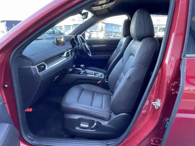マツダ ＣＸ－５ XD エクスクルーシブモード 道央・札幌 2019(平31)年 2.8万km ソウルレッドクリスタルM ４WD/BOSEサウンドシステム/純正メーカーナビ/CD/DVD/BT/フルセグ/衝突被害軽減ブレーキ/トランクションコントロールシステム/レーダークルーズコントロール/レーンキープアシスト/クリアランスソナー/ブラインドスポットモニター/全方位カメラ/ETC/アイドリングストップ/パワーバックドア/前席パワーシート/D席メモリーシート/前席シートヒーター/前席エアシート/レザーシート/革巻きステアリング/ステアリングリモコン/ハンドルヒーター/電動パーキング/オートブレーキホールド/自動防眩ミラー/MTモード付AT/プッシュスタート/スマートキー/LEDヘッドライト/オートライト/オートハイビーム/フォグランプ/電動格納ミラー/ウィンカーミラー/純正フロアマット/ドアバイザー