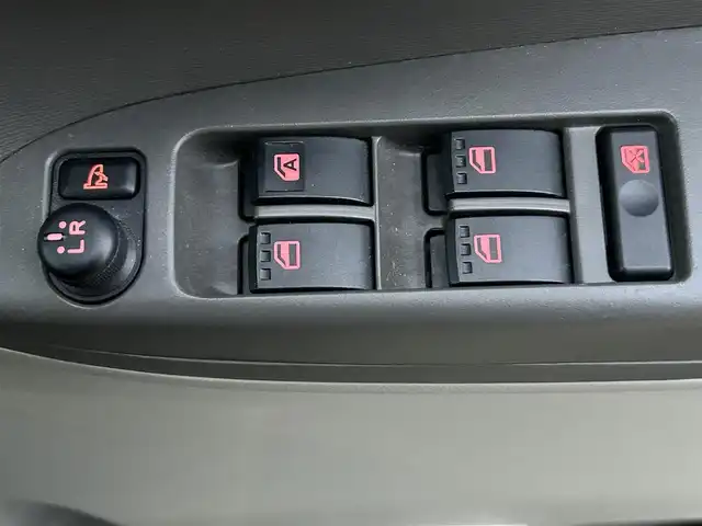 ダイハツ タント X SA 広島県 2015(平27)年 7.9万km コットンアイボリー １オーナー/MITSUBISHIナビ　　　NR-MZ40/　「フルセグ/CD/DVD/AUX/AM/FM」/バックカメラ/衝突軽減ブレーキシステム/パワースライドドア/ＥＴC/ヘッドライトレベライザー/横滑り防止装置/純正フロアマット/スペアキー/ステアリングスイッチ/プッシュスタート/スマートキー/保証書/取扱説明書