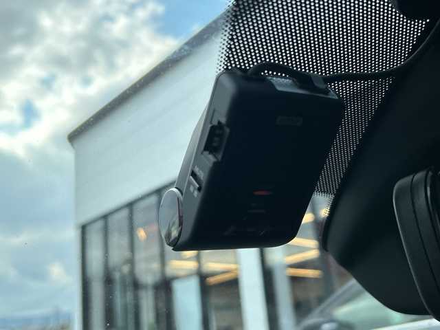 マツダ マツダ３ファストバック XD Lパッケージ 大阪府 2019(令1)年 7.6万km ポリメタルグレーM ＢＯＳＥ　衝突軽減　全方位カメラ　レーダークルーズコントロール　フルセグＴＶ　ＣＤ　ＤＶＤ　ＨＤＭＩ　Ｂｌｕｅｔｏｏｔｈ　ＨＵＤ　ＢＳＭ　置くだけ充電　レザーシート　パワーシート　シートヒーター　ハンドルヒーター　ドラレコ　ＥＴＣ　純正フロアマット　純正ホイール　スマートキー