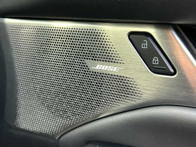 マツダ マツダ３ファストバック XD Lパッケージ 大阪府 2019(令1)年 7.6万km ポリメタルグレーM ＢＯＳＥ　衝突軽減　全方位カメラ　レーダークルーズコントロール　フルセグＴＶ　ＣＤ　ＤＶＤ　ＨＤＭＩ　Ｂｌｕｅｔｏｏｔｈ　ＨＵＤ　ＢＳＭ　置くだけ充電　レザーシート　パワーシート　シートヒーター　ハンドルヒーター　ドラレコ　ＥＴＣ　純正フロアマット　純正ホイール　スマートキー