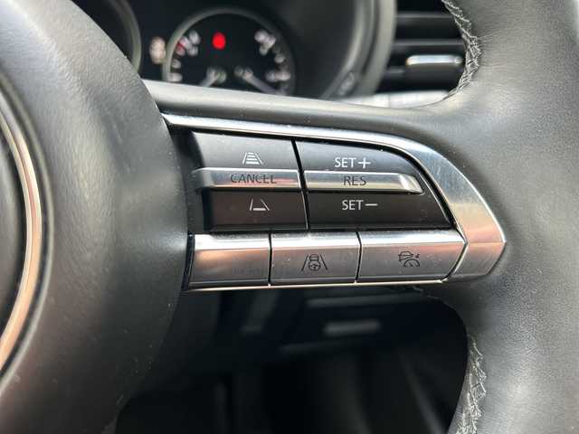 マツダ マツダ３ファストバック XD Lパッケージ 大阪府 2019(令1)年 7.6万km ポリメタルグレーM ＢＯＳＥ　衝突軽減　全方位カメラ　レーダークルーズコントロール　フルセグＴＶ　ＣＤ　ＤＶＤ　ＨＤＭＩ　Ｂｌｕｅｔｏｏｔｈ　ＨＵＤ　ＢＳＭ　置くだけ充電　レザーシート　パワーシート　シートヒーター　ハンドルヒーター　ドラレコ　ＥＴＣ　純正フロアマット　純正ホイール　スマートキー