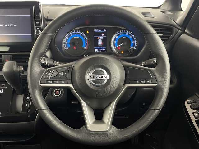 日産 ルークス ハイウェイスター Gターボ 埼玉県 2022(令4)年 2.3万km スパークリングレッドM 純正メモリナビ(型式：MM312D-L)/全方位カメラ/ドライブレコーダー/ETC/前席シートヒーター/エマージェンシーブレーキ/レーンキープアシスト/片側パワースライドドア/LEDヘッドライト/純正１５インチアルミホイール/前後コーナーセンサー/プッシュスタート/スマートキー