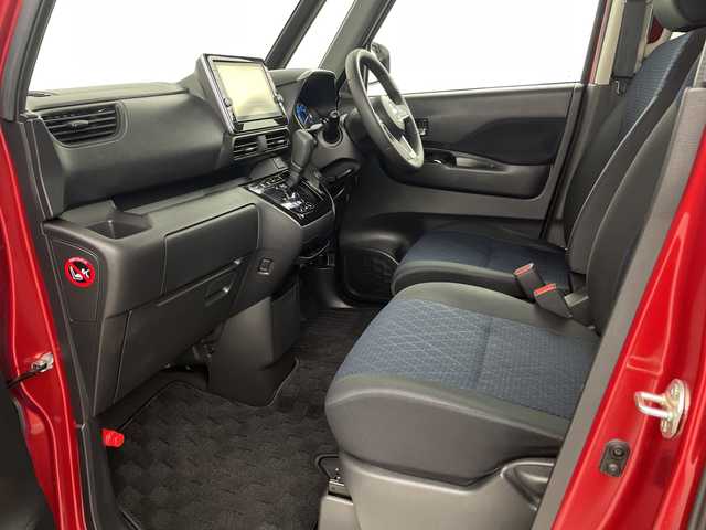 日産 ルークス ハイウェイスター Gターボ 埼玉県 2022(令4)年 2.3万km スパークリングレッドM 純正メモリナビ(型式：MM312D-L)/全方位カメラ/ドライブレコーダー/ETC/前席シートヒーター/エマージェンシーブレーキ/レーンキープアシスト/片側パワースライドドア/LEDヘッドライト/純正１５インチアルミホイール/前後コーナーセンサー/プッシュスタート/スマートキー