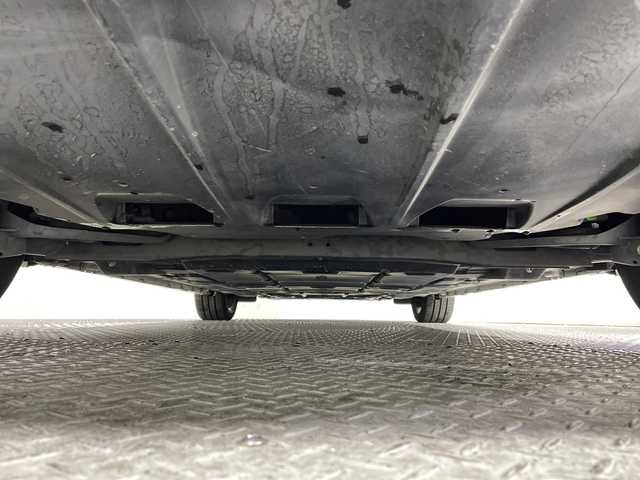 日産 リーフ G 沖縄県 2018(平30)年 5万km ブリリアントホワイトパール/スーパーブラック 2トーン 県外仕入れ　/純正ナビ　/（フルセグＴＶ　ＣＤ　ＤＶＤ　Ｂｌｕｅｔｏｏｔｈ）　/プロパイロット　/アラウンドビューモニター　/デジタルインナーミラー　/純正アルミホイール　/シートヒーター　/ＬＥＤヘッドライト/ステアリングスイッチ/エマージェンシーブレーキ/車線逸脱警報機能/ブラインドスポットモニター/カーテンエアバック