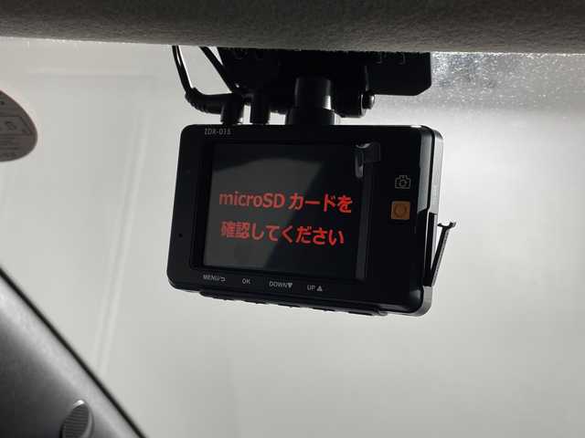 日産 リーフ G 沖縄県 2018(平30)年 5万km ブリリアントホワイトパール/スーパーブラック 2トーン 県外仕入れ　/純正ナビ　/（フルセグＴＶ　ＣＤ　ＤＶＤ　Ｂｌｕｅｔｏｏｔｈ）　/プロパイロット　/アラウンドビューモニター　/デジタルインナーミラー　/純正アルミホイール　/シートヒーター　/ＬＥＤヘッドライト/ステアリングスイッチ/エマージェンシーブレーキ/車線逸脱警報機能/ブラインドスポットモニター/カーテンエアバック