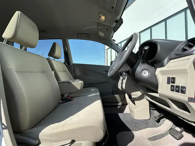 ダイハツ ムーヴ L スマートセレクション SA 大阪府 2014(平26)年 5万km パールホワイトⅢ 社外ナビ　/   フルセグＴＶ/Ｂｌｕｅｔｏｏｔｈ　/バックモニター　/横滑り防止装置　/アイドリングストップ　/ヘッドライトレベライザー　/リモコンキー　/ハロゲンライト　/取扱説明書　/記録簿