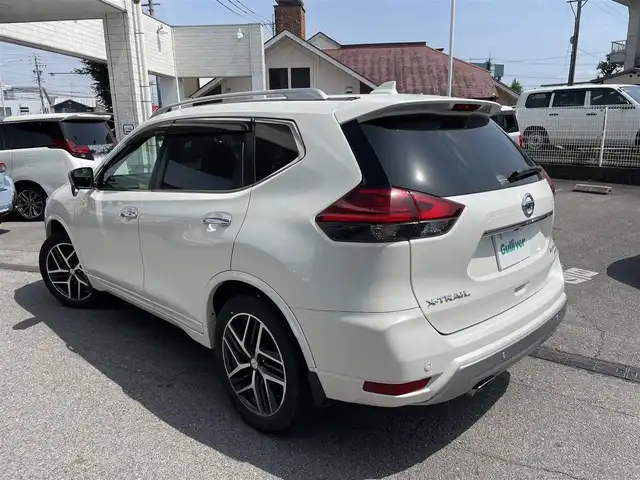 日産 エクストレイル モードプレミア ハイコントラストインテリア 愛知県 2017(平29)年 8万km ブリリアントホワイトパール 純正9インチナビ（MM517D-L）/CD/DVD/BT/SD/USB/HDMI/フルセグTV/バックアカメラ/ナビ連動ドラレコ/ベージュ革シート/前席シートヒーター/プロパイロット/電動バックドア/純正フリップダウンモニター/電動パーキングブレーキ/純正フロアマット/純正ドアバイザー/ルーフレール/スマートキー×2