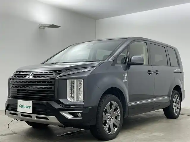 三菱 デリカＤ：５ ジャスパー 岡山県 2022(令4)年 2.1万km グラファイトグレーメタリック/ブラックマイカ 純正10.1インチメモリーナビ/レーダークルーズコントロール/ハーフレザー/レーンアシスト/オートホールド/デジタルインナーミラー/ブラインドスポットモニター/100V電源/ETC/両側パワースライドドア/シートリフター/スマートキー×3/新車保証書/取扱説明書