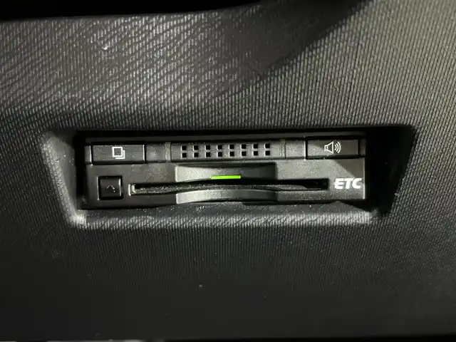 トヨタ アクア S 大阪府 2015(平27)年 3.5万km ブラックマイカ 純正ナビ(フルセグ/DVD再生/Bluetooth) バックカメラ ETC スマートキー プッシュスタート オートライト オートエアコン ヘッドライトレベライザー 禁煙車