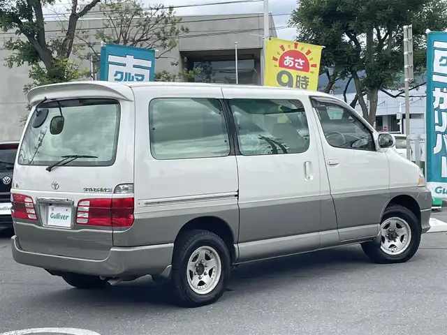 トヨタ グランド ハイエース G Xエディション 長野県 2000(平12)年 3.7万km ベージュ 社外ナビ（FM/AM、CD、DVD、BT、USB）/バックカメラ/ワンセグテレビ/社外ETC/サンルーフ/ダブルエアバック/純正フロアマット/三列目シート/ハロゲンヘッドライト/ABS/社外１５AW/電動カーテン
