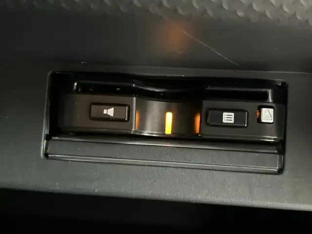 スズキ ハスラー G 神奈川県 2016(平28)年 4.8万km パッションオレンジマイカ/スペリアホワイト レーダーブレーキサポート/(衝突軽減ブレーキ)/メモリーナビTV（NR-MZ33）/(DVD/Bluetooth/USB)/前席シートヒーター/アイドリングストップ/ベンチシート/ドアバイザー/プッシュスタート/スマートキー×２本/バックカメラ/ETC