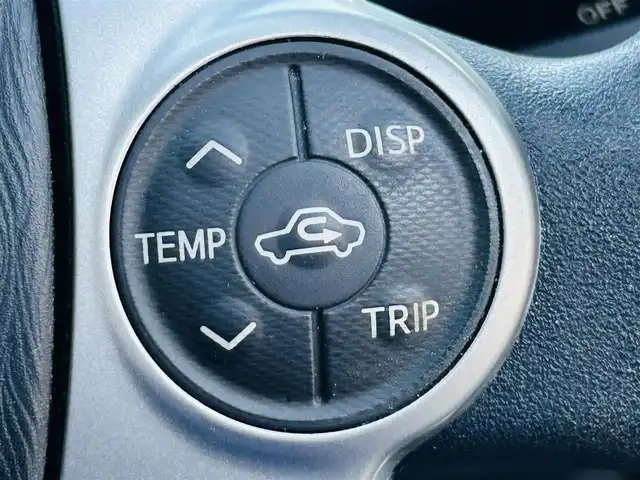 トヨタ プリウス S 岡山県 2012(平24)年 8.8万km ホワイトパールクリスタルシャイン (株)IDOMが運営する【じしゃロン岡山店】の自社ローン対象車両になります。こちらは現金ご利用時の価格です。自社ローンご希望の方は別途その旨お申付け下さい。/＊バックカメラ/＊スマートキー/＊アイドリングストップ/＊プッシュスタート/＊ETC/＊コーナーセンサー/＊社外ナビ