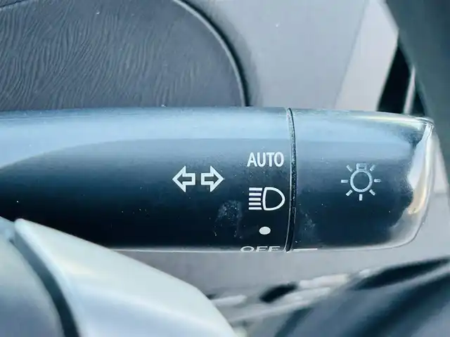 トヨタ プリウス S 岡山県 2012(平24)年 8.8万km ホワイトパールクリスタルシャイン (株)IDOMが運営する【じしゃロン岡山店】の自社ローン対象車両になります。こちらは現金ご利用時の価格です。自社ローンご希望の方は別途その旨お申付け下さい。/＊バックカメラ/＊スマートキー/＊アイドリングストップ/＊プッシュスタート/＊ETC/＊コーナーセンサー/＊社外ナビ