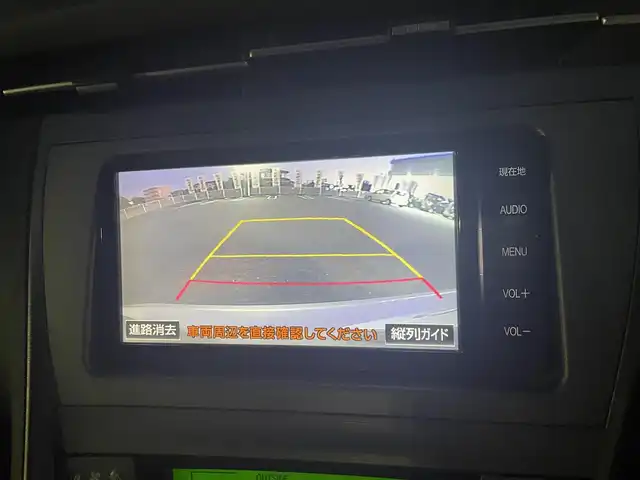 トヨタ プリウス S 群馬県 2015(平27)年 11.7万km シルバーM ワンオーナー/純正SDナビ　NSZT-W64/　(CD DVD Bluetooth SD DS AM FM）/バックカメラ/ビルトインETC/AC100V/HIDヘッドライト/オートライト/アイドリングストップ/電動格納ウィンカーミラー/ステアリングスイッチ/純正フロアマット/純正ドアバイザー/取扱説明書/保証書/スペアキー