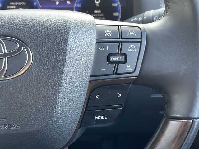 トヨタ アルファード Z 兵庫県 2024(令6)年 0.4万km プラチナホワイトパールマイカ ワンオーナー/保証書・取説・有/純正メモリーナビ・フルセグ・BT・FM・AM・HDMI/バックカメラ/全周囲カメラ/ETC2.0/前後ドライブレコーダー/追尾機能付きクルーズコントロール/車線逸脱防止支援システム/衝突被害軽減ブレーキ/パーキングブレーキサポート/クリアランスソナー/リアカメラディクション/ブラインドスポットミラー/ロードサインアシスト/プロアクティブドライビングアシスト/ハンドルヒーター/シートクーラー/シートヒーター/パワーバックドア/両側パワースライドドア/ブレーキホールド/電動パーキングブレーキ/ワイヤレス充電/オートハイビーム/モデリスタフルエアロ/モデリスタマフラー/ツインムーンルーフ/プッシュスタート/スマートキー×2/純正フロアマット/純正ドアバイザー