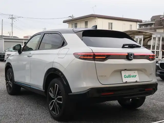 ホンダ ヴェゼル ハイブリッド e:HEV Z PLaYパッケージ 千葉県 2024(令6)年 0.9万km プレミアムサンライトホワイトパール パノラマルーフ/ホンダコネクトディスプレイ/ナビゲーション/フルセグTV/Bluetooth/AM/FM/USB/マルチビューカメラ/ホンダセンシング/BSI/ブラインドスポットインフォメーション/ハンズフリーアクセスパワーテールゲート/シートヒーター/ステアリングヒーター/ビルトインETC2.0/ハーフレザー/プレミアムオーディオ/純正18インチAW/レーダークルーズコントロール/パドルシフト/ワイヤレス充電/LEDヘッドライト/LEDフォグランプ/USB充電/スマートキー×2本/取説/保証書