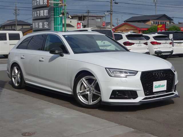 アウディ Ａ４ アバント2.0 TFSI クワトロ スポーツ Sライン P 静岡県 2016(平28)年 4.9万km 白 禁煙車/サンルーフ/4WD/MAXTONDESIGNエアロ（フロント／サイド／リア）/社外カーウェイ車高調（XA）/リア5面スモーク施工/バーチャルコックピット（12.3インチ液晶メーター）/プレセンスベーシック/プレセンスシティ/アクティブクルーズコントロール/アクティブレーンアシスト/メーカー純正ナビ/　CD/DVD/USB/BT/AUX/SD/フルセグTV/バックカメラ/ETC/パドルシフト/前席パワーシート／シートヒーター/前後コーナーセンサー/パワーバックドア/マトリクスLEDヘッドライト/ルーフレール/純正フロアマット/取扱説明書／保証書