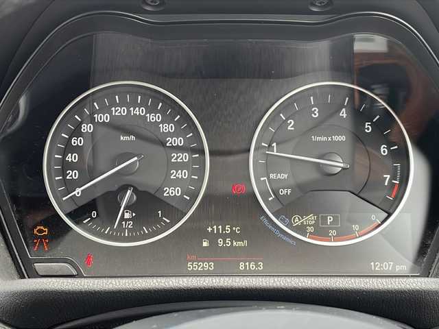 ＢＭＷ Ｘ１ xDrive 20i 山形県 2015(平27)年 5.6万km 茶 禁煙車/４WD/純正ナビ（CD.DVD.Bluetooth.AUX）/バックカメラ/アイドリングストップ/ヒートシーター/サンルーフ/スマートキー/横滑り防止装置/コーナーセンサー/ABS/エアバッグWサイド