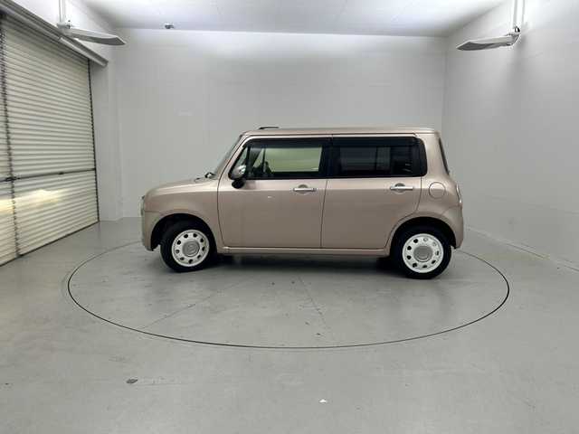 スズキ ラパン ショコラ X 茨城県 2015(平27)年 2万km シャンパンピンクPM パワーステアリング/スマートキー/Bluetooth接続/社外ナビ/フルセグ視聴可/純正フロアマット/合皮シート/ABS
