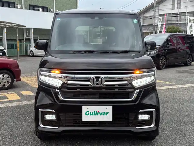 ホンダ Ｎ ＢＯＸ カスタム L 京都府 2021(令3)年 5.8万km クリスタルブラックパール ・7インチSDナビ(CN-E300D)/　ワンセグ/　バックカメラ/　CD再生/　Bluetooth/・USBポート/・ステアリングスイッチ/・クルコン/・パーキングセンサー/・横滑り防止機能/・車線逸脱警告/・衝突軽減システム/・ECONモード/・片側パワースライドドア/・純正14インチAW/・純正マット/・純正バイザー/・ETC/・取説/保証書/・スペアキー