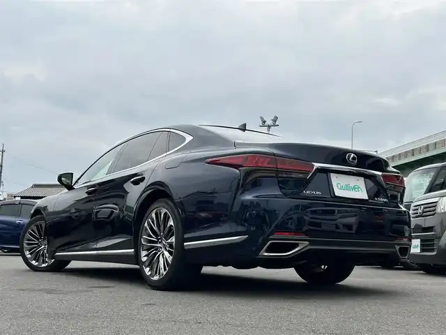 レクサス ＬＳ 500 Iパッケージ 愛知県 2022(令4)年 4.6万km ディープブルーマイカ メーカーナビ（AM/FM/フルセグ/BT/CD/DVD/AUX）/サンルーフ/エアサスコントロール/純正２０インチAW/リア電動サンシェード/デジタルインナーカメラ/前後ドラレコ/レクサスセーフティシステム＋/・プリクラッシュセーフティ/・ブラインドスポットモニター/・レーンキープアシスト/・パーキングサポートアラート/・レーダークルーズコントロール/・カーブ速度制御/アラウンドビューモニター/D/N席レザーシート/D/N席パワーシート/D/N席シートヒーター・クーラー/D/N席シートメモリー/ステアリングヒーター/電動リアゲート/パドルシフト/ビルトインETC/オートライト/オートハイビーム