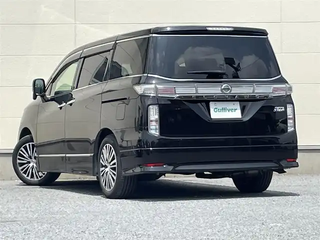 日産 エルグランド 250ハイウェイスターS 茨城県 2018(平30)年 7.5万km ファントムブラック 社外ナビ/Bluetooth/ワンセグテレビ/バックカメラ/ドラレコ/クルーズコントロール/パワーステアリング/パワーウィンドウ/プッシュスタート/フロアマット純正/純正アルミホイール/LEDヘッドライト/助手席オットマン/片側パワスラ