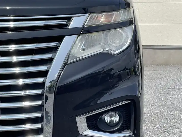 日産 エルグランド 250ハイウェイスターS 茨城県 2018(平30)年 7.5万km ファントムブラック 社外ナビ/Bluetooth/ワンセグテレビ/バックカメラ/ドラレコ/クルーズコントロール/パワーステアリング/パワーウィンドウ/プッシュスタート/フロアマット純正/純正アルミホイール/LEDヘッドライト/助手席オットマン/片側パワスラ