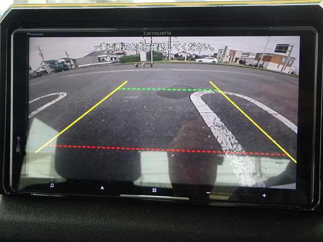 スズキ ジムニー シエラ JC 静岡県 2023(令5)年 2.5万km ピュアホワイトP ワンオーナー/禁煙車/柿本　改マフラー/carrozzeria9型サイバーナビ/（CD/DVD/BT/SD/USB/HDMI/フルセグTV)/carrozzeria スピーカー/ナビ連動前後ドライブレコーダー/バックカメラ/ステアリングリモコン/セーフティサポート/・デュアルセンサーブレーキサポート/・誤発進抑制機能/・車線逸脱警報機能/・ふらつき警報機能/・先行車発進お知らせ機能/・標識認識機能/・ハイビームアシスト/運転席・助手席シートヒーター/プッシュスタート・スマートキー/JAOS マッドガード　フロント・リアセット/バルカン　ファイバーLEDテールランプ/MUD FACTORY ワイドバイザー/運転席・助手席ドリンクホルダー/社外牽引フック/電動格納ミラー/ビルトインETC2.0/YOKOHAMA GEOLANDAR タイヤ/スペアキー/保証書・取扱説明書