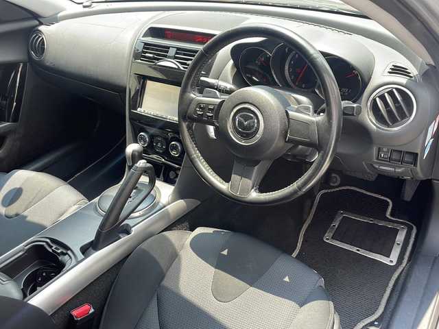 マツダ ＲＸ－８ 広島県 2008(平20)年 7万km サンライトシルバーメタリック /登録時走行距離/　　　　　　　69619キロ/ワンオーナー/社外ナビ/バックカメラ/ワンセグ/スペアキー×１/新車時整備手帳/　　【保証書】/取扱説明書/