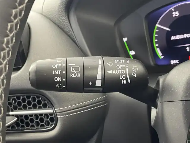 ホンダ ＺＲ－Ｖ ハイブリッド e:HEV Z 埼玉県 2022(令4)年 1.1万km 青 純正９インチナビ　マルチビューカメラ　ＢＳＭ　ビルトインＥＴＣ２．０　黒レザー　ＢＯＳＥ　レーダークルーズ　デジタルミラー　ステアリングヒーター　ドラレコ　シートヒーター　メモリシート　ワイヤレス充電